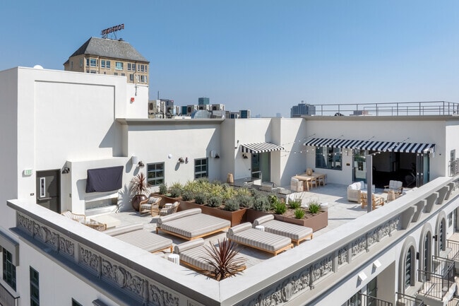 Building Photo - The Baxter Rental