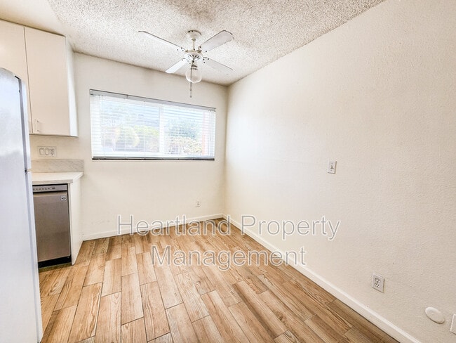 Photo - 4362 Louisiana St Unidad #1