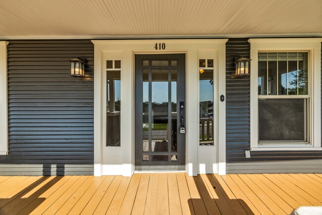 Photo - 410 Washington Ave