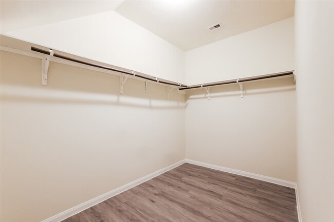 12242 Roy Mix Bohn Lane