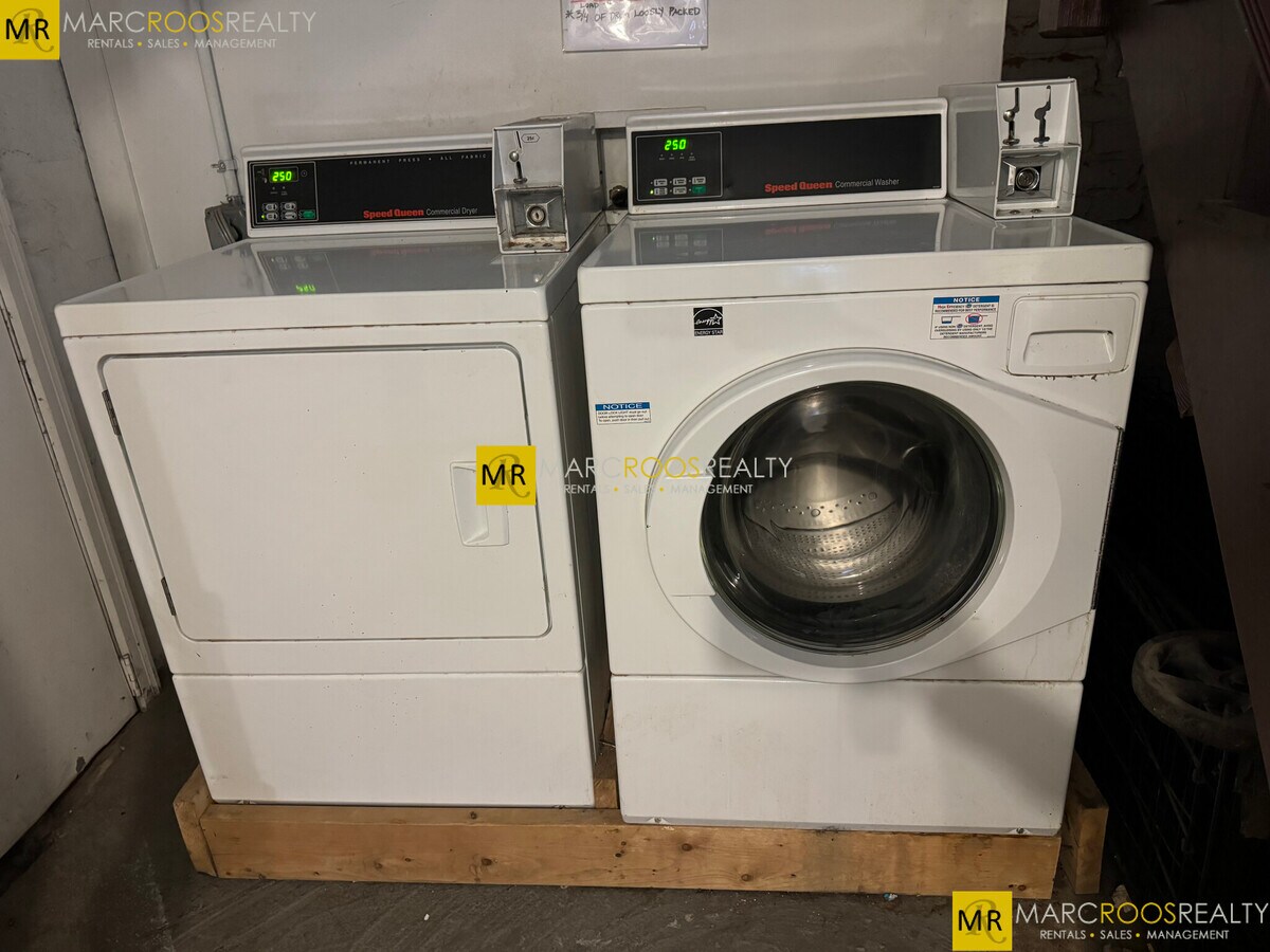 Photo - 148 Strathmore Rd Unit 1