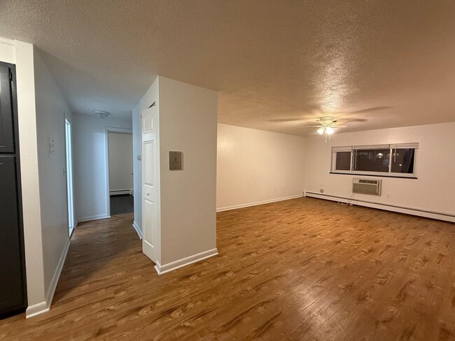 Photo - 240 Belmont St Unit 12