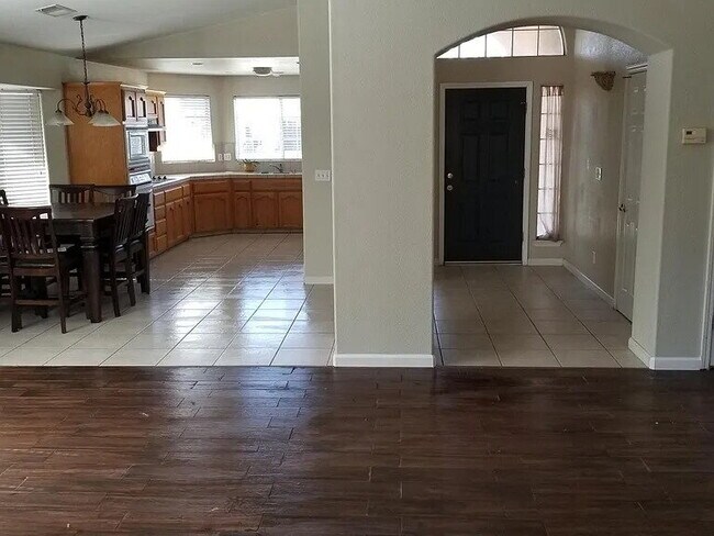Photo - 3 bedroom 2.5 bath home.