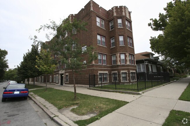 Photo - 8001 S Bishop St