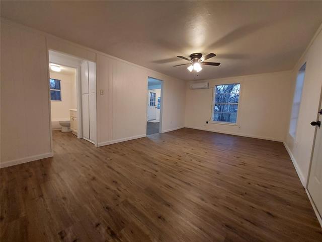 Photo - 606 W Washington Ave