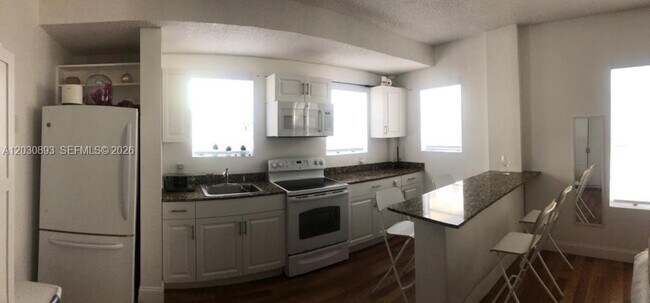 737 Jefferson Ave Unit 103