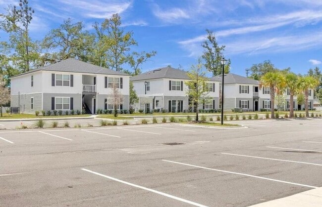 11470 Oakfield Ct Unit Oakfield at Mandrain