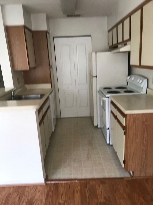 Photo - 2/2 in Tradewinds