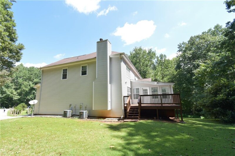 Photo - 2030 Hunters Trail Dr