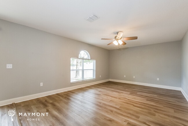 Photo - 2451 Foxhollow Rd