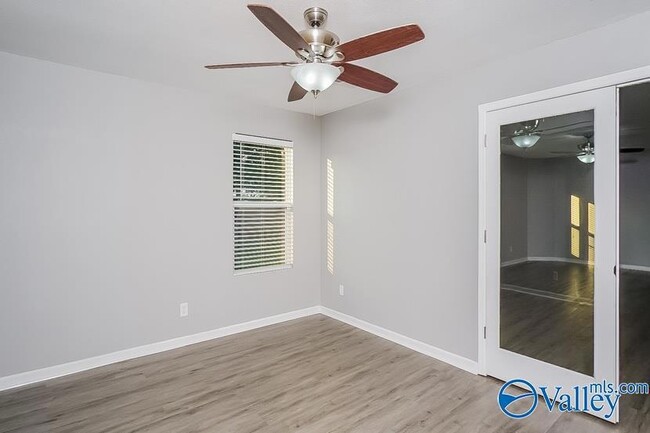 Photo - 3703 Avalon Lake Dr SW