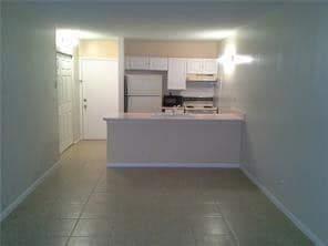 Photo - 2771 Riverside Dr Unidad 211-a