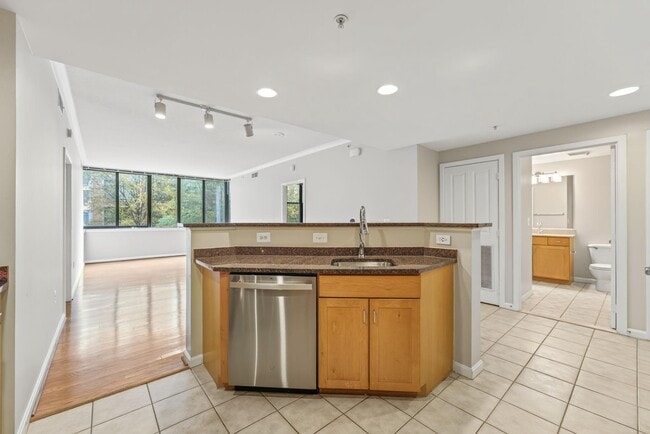 Photo - 2220 Fairfax Dr