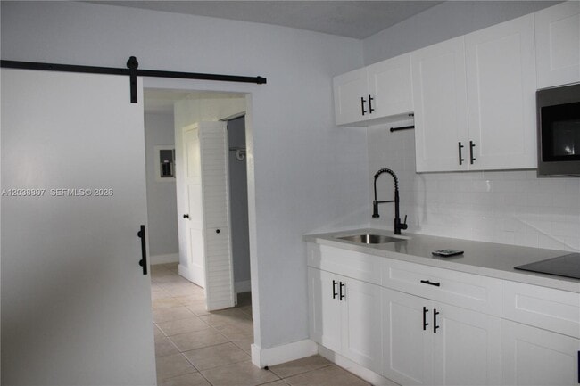 Photo - 3825 SW 88th Ct Unit B