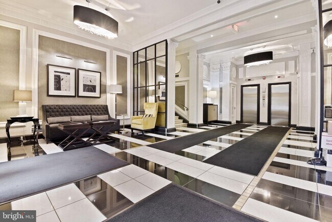 Photo - Dupont Circle Modern Studio Apartment In Historic Building W/Extra Storage!