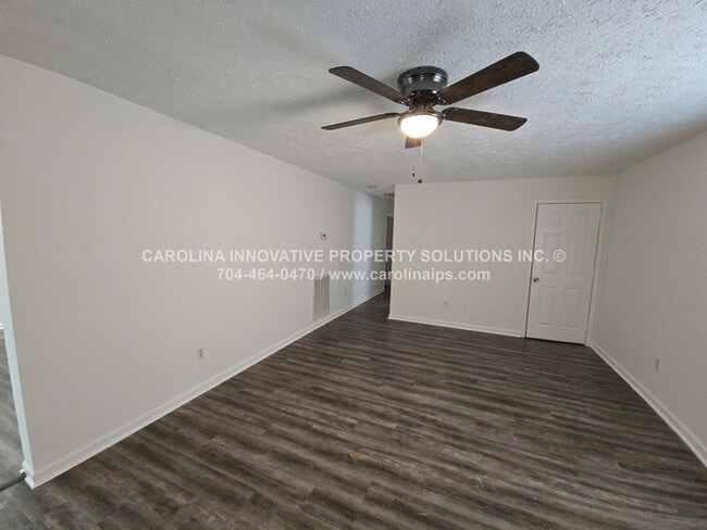 Photo - 1409 Tinnin Ave