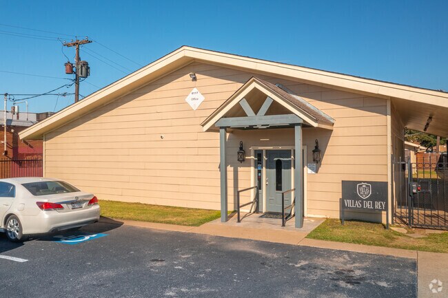 Leasing Office - Villa Del Ray