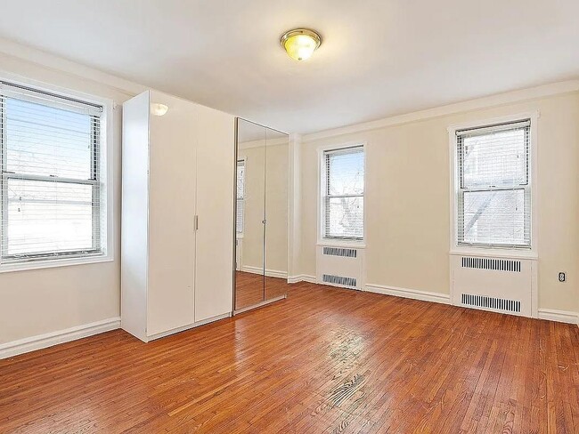 Photo - 41-15 45th St Unit 3D