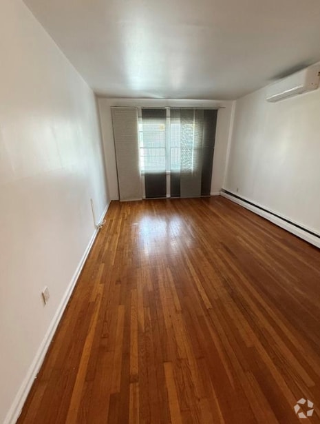 Building Photo - 10558 Flatlands Ave Rental