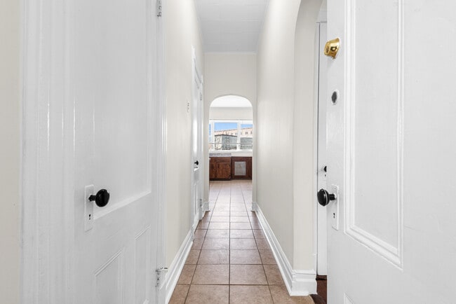 Photo - 711 6th St Unidad 2