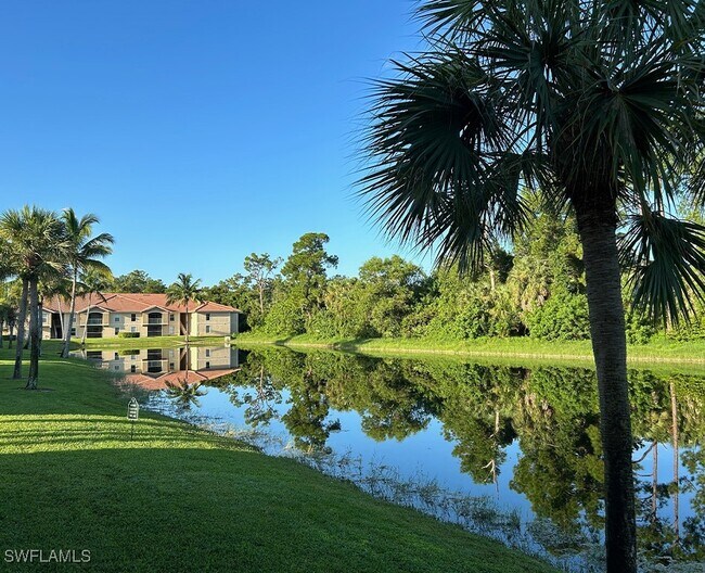 Building Photo - 8225 Ibis Club Dr Unit 213 Rental
