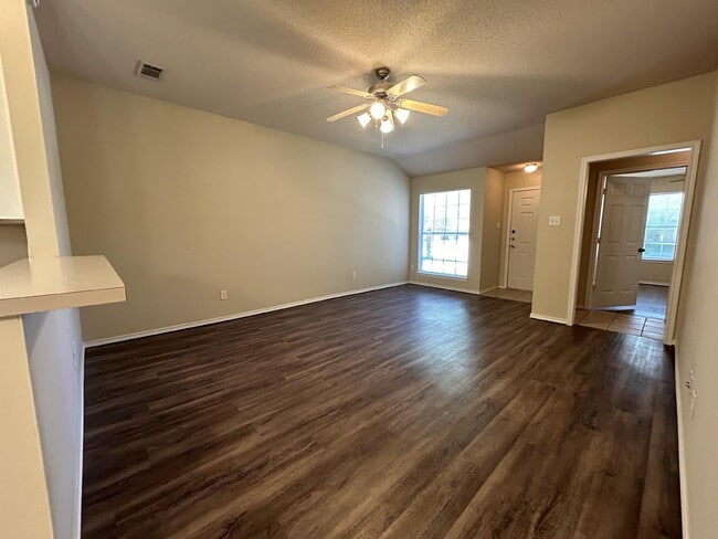 Photo - 511 N Clinton Ave