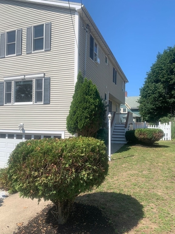 Photo - 90 Monument St