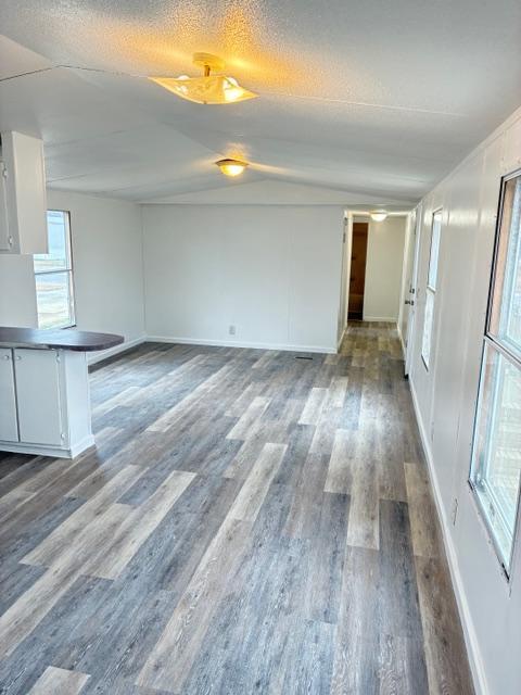 Photo - 2323 Wysteria Ln