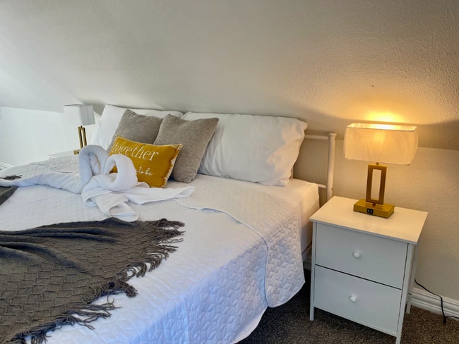 Photo - 1508 Schober Rd