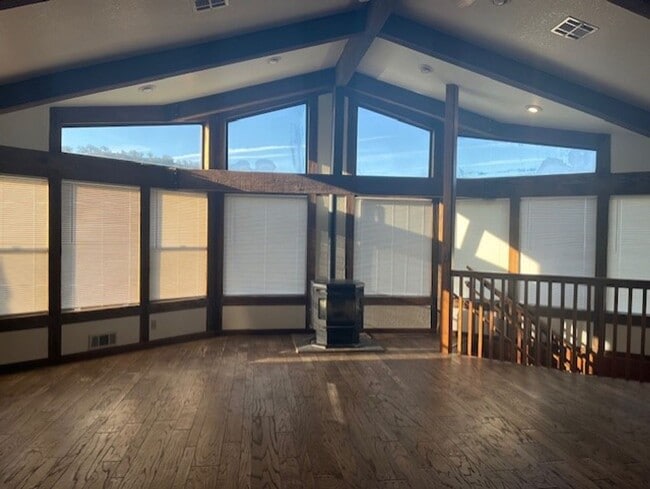 Photo - Amazing Mountain Views...