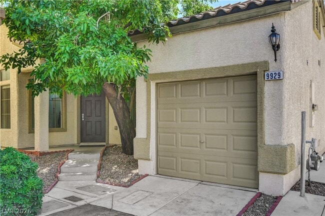 Photo - 9929 Markhorn Ct