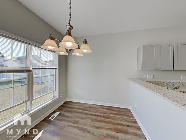 Photo - 4224 Beacon Crest Way