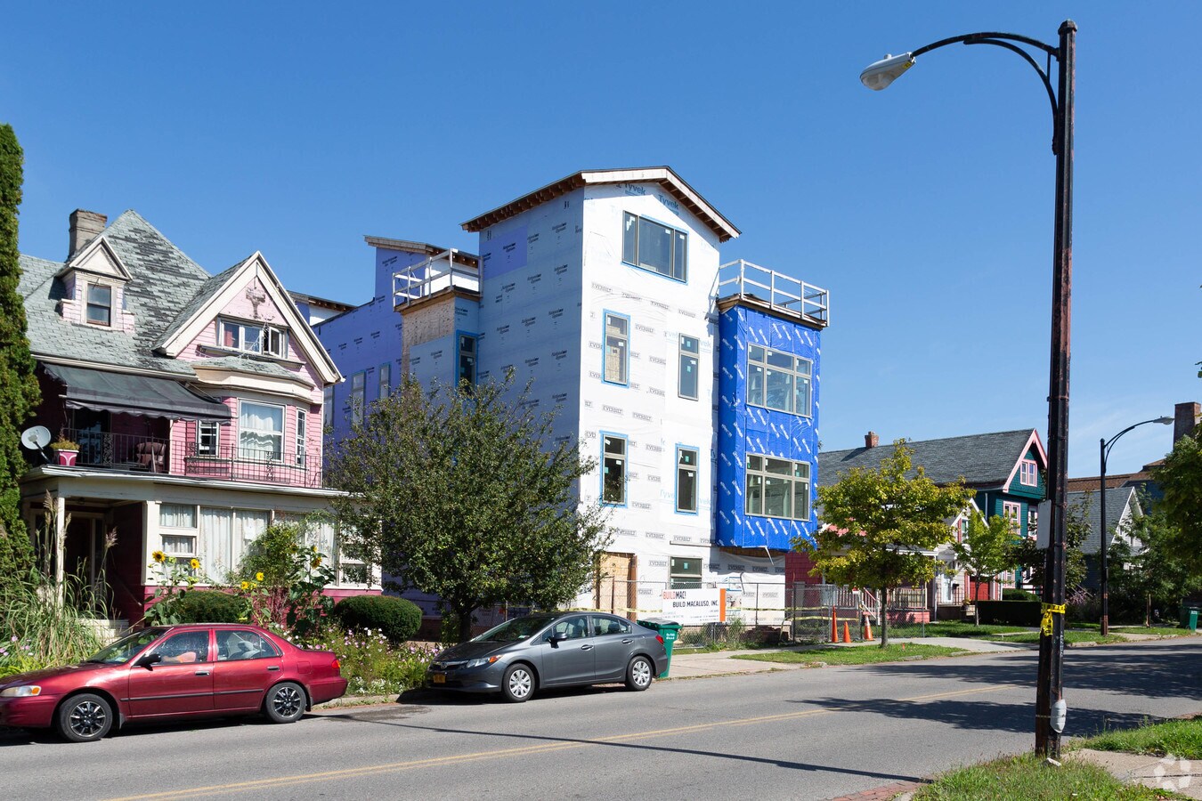 Photo - 197 W Utica St Townhomes