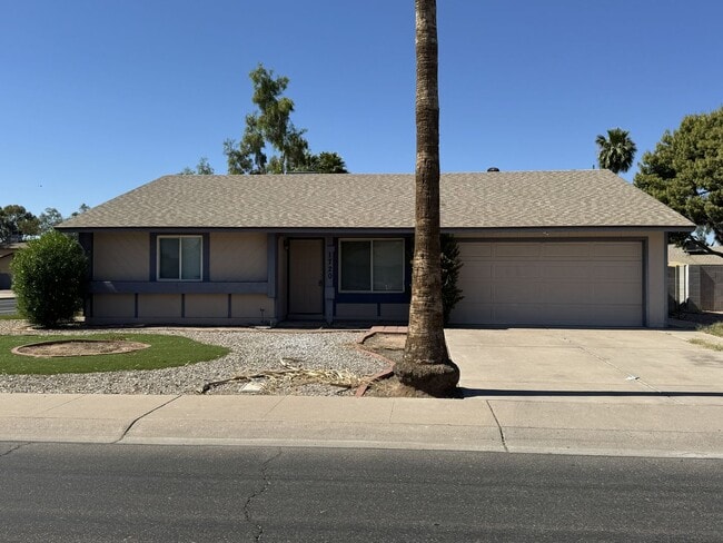 Photo - CORNER LOT 3 BEDROOM PLUS DEN WITH FIREPLACE AND LARGE YARD