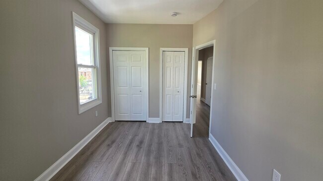 Photo - 218 Dwight St Unidad 2