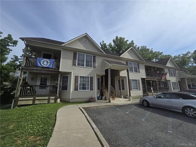 Building Photo - 105 N Montgomery St Unit B3  4