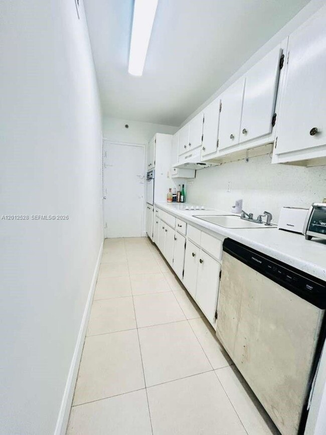 Photo - 100 Lincoln Rd Unit 1009