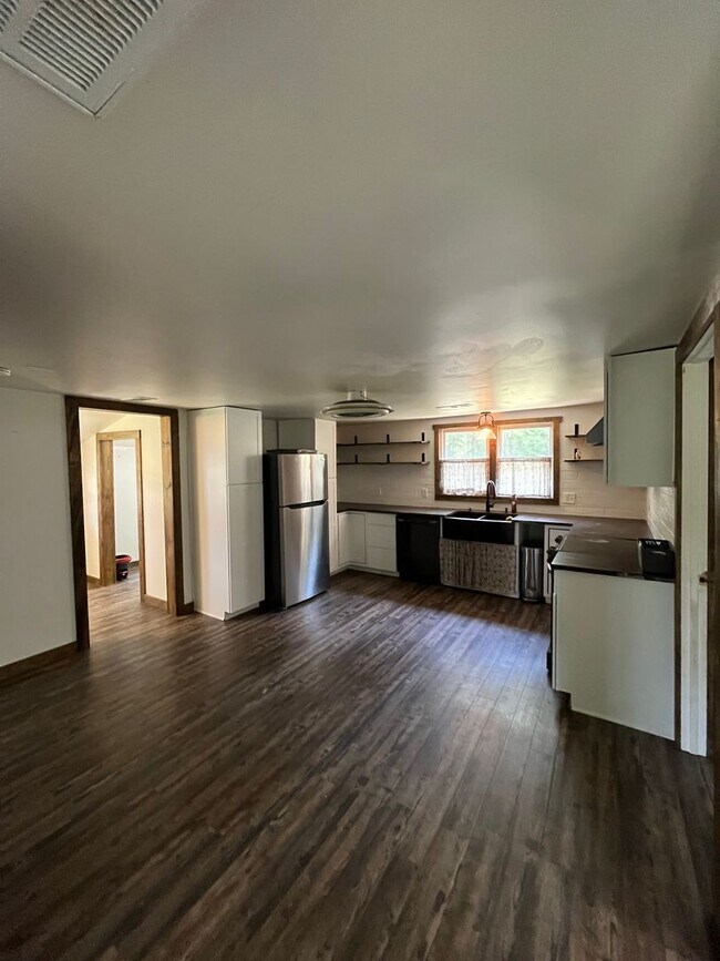 Photo - Charming 2 Bedroom Home Located In Holly Springs NC!!!