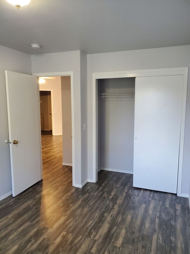 Photo - 1606 E Best Ave