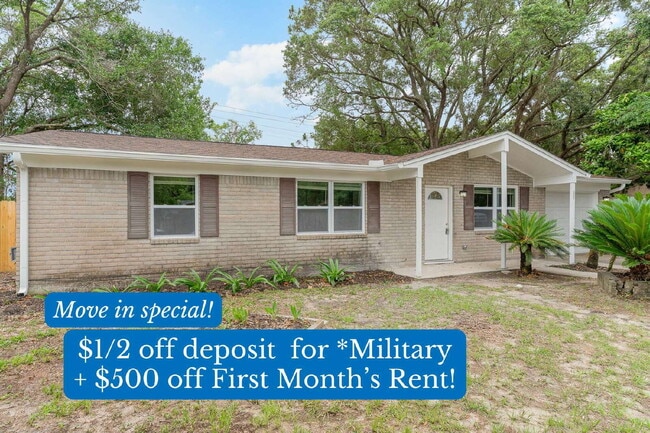 Building Photo - "Spacious 4-Bedroom, 2-Bath Home with Fenc...