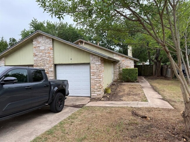 Building Photo - 1503 No Mor Cove Rental