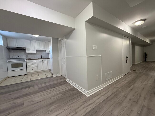 Photo - 145 Commercial St