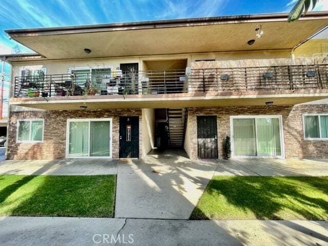 Building Photo - 12425 Harris Ave Unit 2