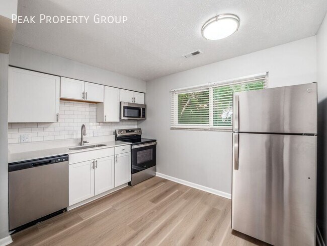 Photo - 105 W 8th Ave Unidad 2 Bedroom