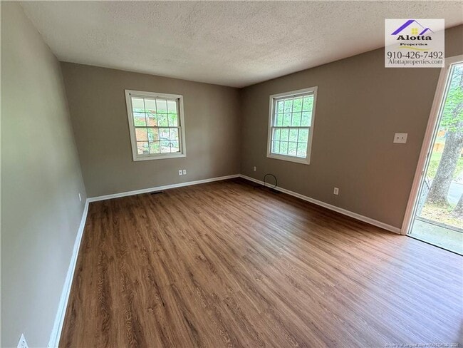 Photo - 7313 Ryan St