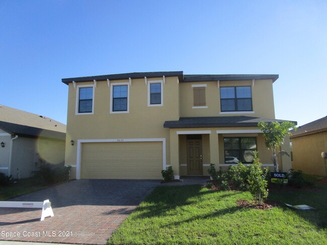Building Photo - 3635 Peony Ct SE