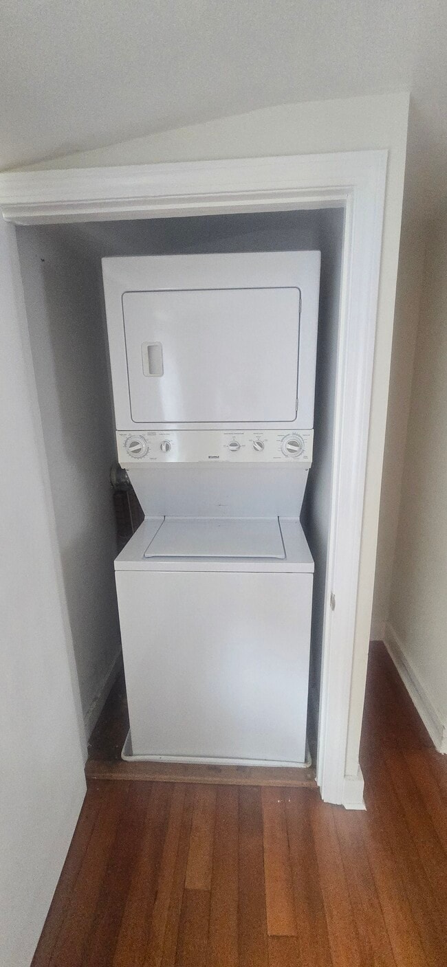 Photo - 5 Glen Rd Unidad 2nd floor