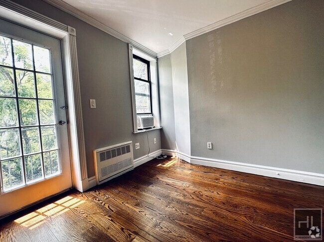 Building Photo - East 5th Street Rental