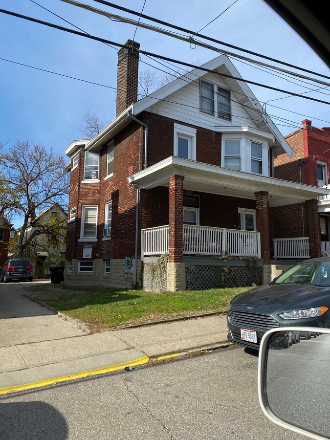 Photo - 2351 Chickasaw St