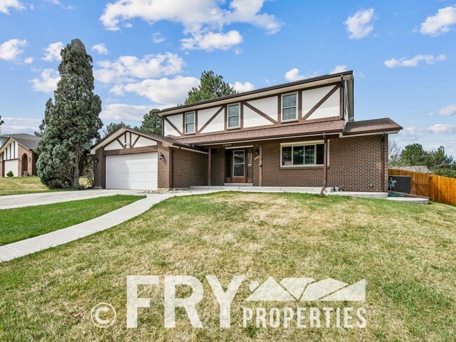 Photo - Spacious Five-Bedroom - Great For Entertaining